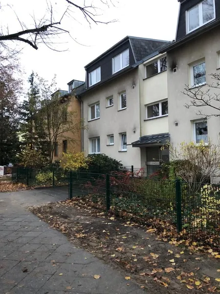 Lebensraum mit Balkon: 3-Zimmer-Wohnung in Berlin-Lichtenrade — photo 1